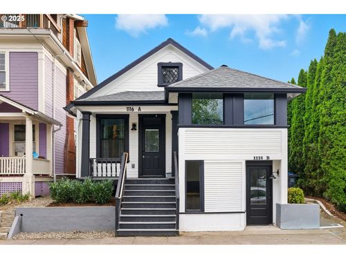 1116 Se Stephens St, Portland, OR, 97214-4749 | Card Image