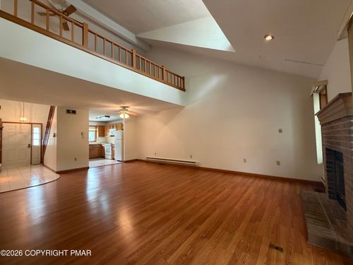 78 Village Dr, Stroudsburg, PA, 18360-1577 | Card Image
