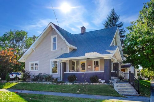 429 E North St, Greenfield, IN, 46140-2143 | Card Image