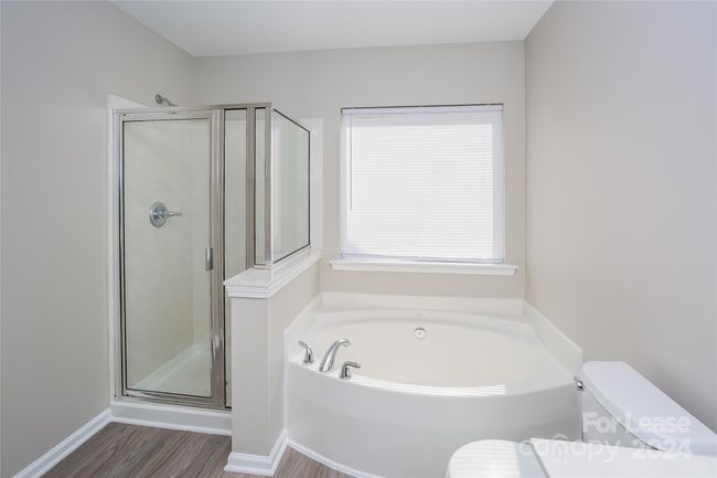 4046 Houldsworth Dr, House other with 4 bedrooms, 3 bathrooms and null parking in Charlotte NC | Image 12