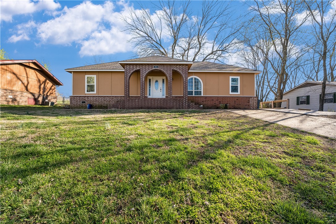 Austin Ave, Decatur, AR 72722