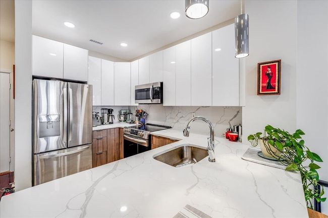 APT-213 - 26 Ave At Port Imperial, Condo with 1 bedrooms, 1 bathrooms and null parking in West New York NJ | Image 4