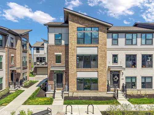 659 Langford St, Carmel, IN, 46032-0028 | Card Image