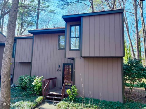 106 Bogue Ct, Cary, NC, 27511-5427 | Card Image