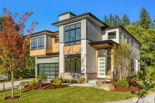 21041 Se 80th St, Issaquah, WA, 98027 | Card Image