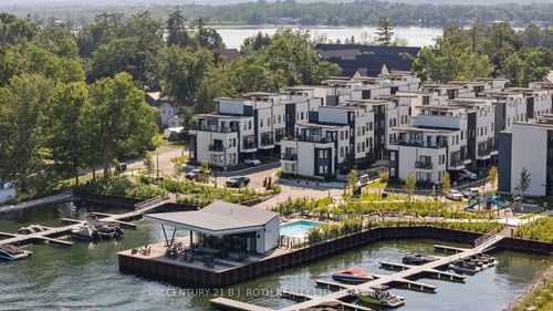 8 Bru-Lor Lane, Orillia, ON, L3V8P4 | Card Image