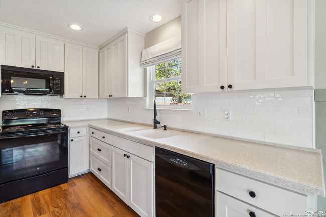 3528 Hamilton Pl, House other with 5 bedrooms, 3 bathrooms and null parking in Schertz TX | Image 18
