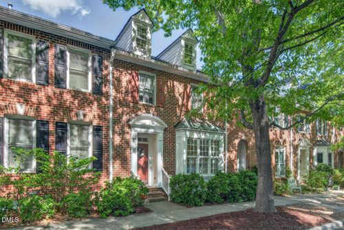 110 Westgreen Dr, Chapel Hill, NC, 27516-9180 | Card Image