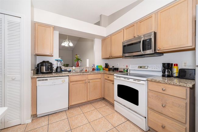 APT-203 - 13403 Fairway Glen Dr, Condo with 2 bedrooms, 2 bathrooms and null parking in ORLANDO FL | Image 7