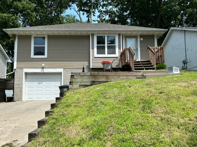 Garfield Ave, Des Moines, IA 50317