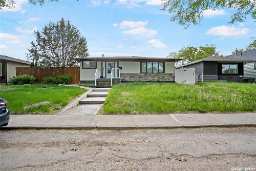 428 Scarth St, Regina, SK, S4R2C5 | Card Image