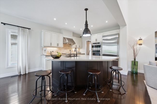 26 - 19 Simmonds Dr, Condo with 3 bedrooms, 4 bathrooms and 2 parking in Guelph ON | Image 7