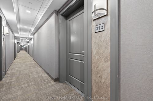 312-5055 Greenlane Rd, Beamsville, ON, L3J2J3 | Card Image