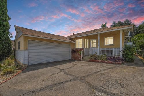 14739 Ararat St, Sylmar, CA, 91342-1417 | Card Image