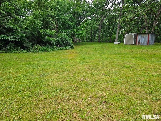 13973 Halliday Rd, Home with 2 bedrooms, 1 bathrooms and null parking in Plainview IL | Image 20