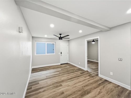 7-513 E Hatcher Rd, Phoenix, AZ, 85020-5737 | Card Image