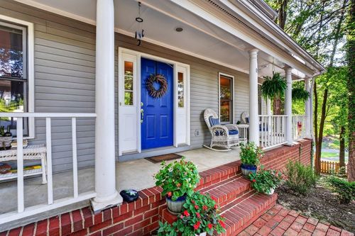 1141 Hearthglow Ct, CHARLOTTESVILLE, VA, 22901-1277 | Card Image
