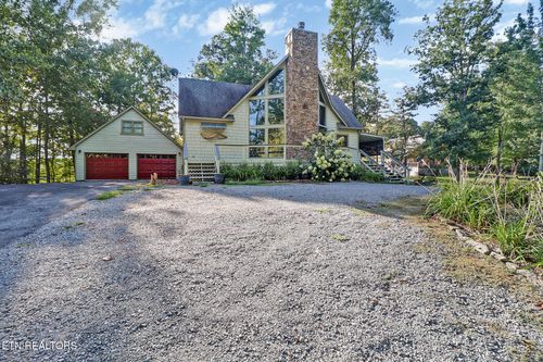 224 Eagle Blf, Jamestown, TN, 38556-6825 | Card Image