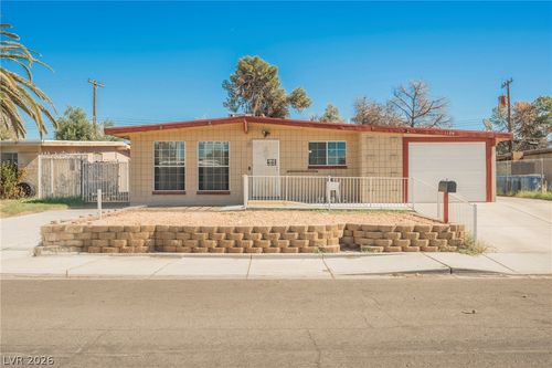1100 Newport Street, Las Vegas, NV, 89110 | Card Image