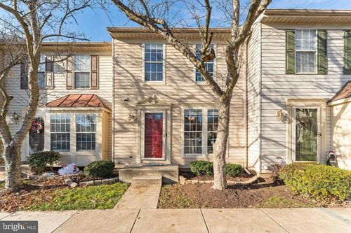 9440 Teaberry Ct, MANASSAS, VA, 20110-5672 | Card Image