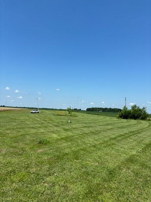 2105 Stonerock Rd, Williamsport, OH, 43164 | Card Image