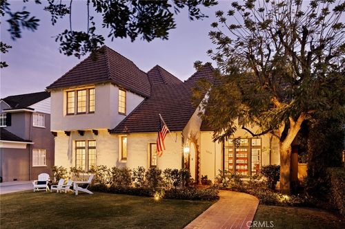2454 Ridgeway Rd, San Marino, CA, 91108-2117 | Card Image
