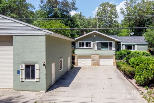 1926 Fir Ave, Holton, MI, 49425-9726 | Card Image