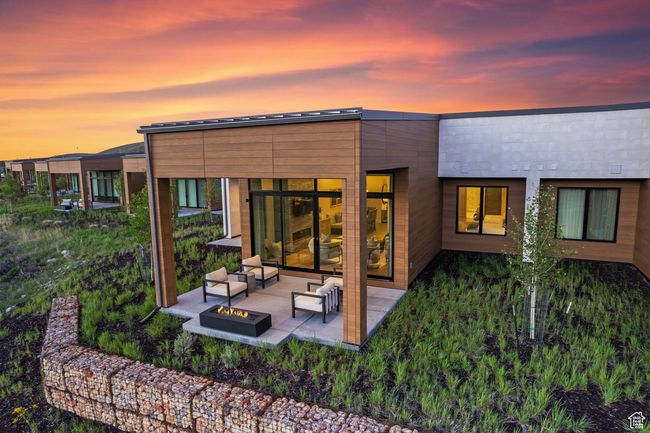 6312 Double Deer Loop, House other with 2 bedrooms, 3 bathrooms and 3 parking in Park City UT | Image 4