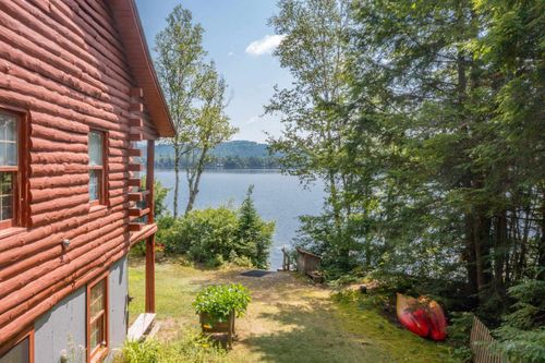 533 Forest Lake Rd, Dalton, NH, 03598-5502 | Card Image