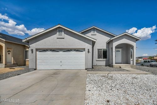 411 Bens Way, Fernley, NV, 89408-6644 | Card Image
