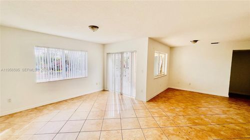 apt-201-18810 Nw 57th Ave, Hialeah, FL, 33015-7006 | Card Image