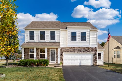 3892 Ponds Edge St, Grove City, OH, 43123-7670 | Card Image