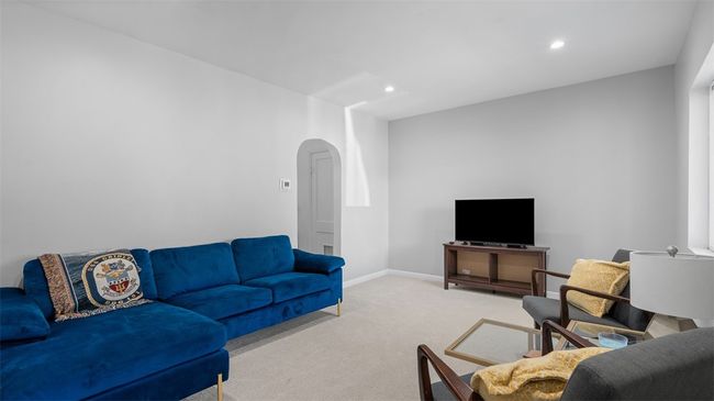 4300 Bristol St, Townhouse with 2 bedrooms, 1 bathrooms and null parking in Pittsburgh PA | Image 6