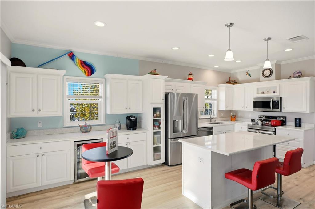 Residential in FORT MYERS BEACH 5
