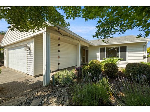 1811 Ne 149th Ave, Portland, OR, 97230-4620 | Card Image