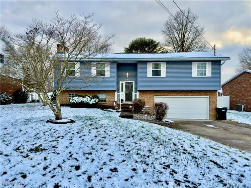 43 Romine Rd, Washington, WV, 26181-9511 | Card Image