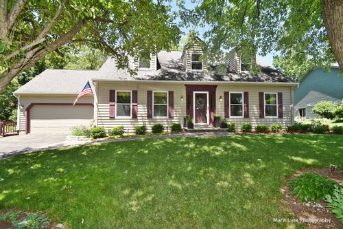 5N850 Ravine Dr, St. Charles, IL, 60175-8271 | Card Image