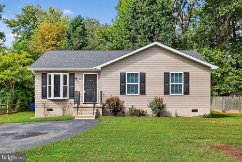 22 Pueblo Cir, INDIAN HEAD, MD, 20640-2052 | Card Image