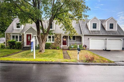 457 Bryant St, Cumberland, RI, 02864-7238 | Card Image