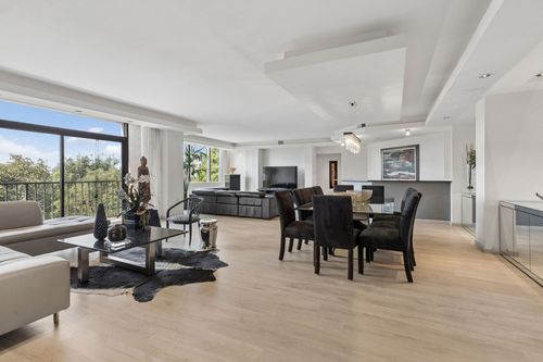 425-and-427-5200 Keller Springs Road, Dallas, TX, 75248 | Card Image