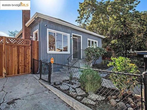 515 W 9th St, Antioch, CA, 94509-1644 | Card Image