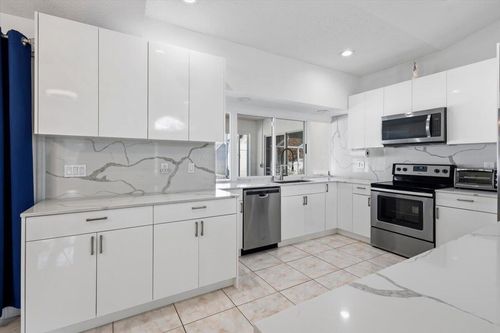 4424 Nw Alsace Ave, Port St. Lucie, FL, 34983-8337 | Card Image