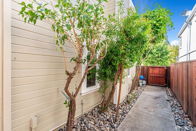 228 Stranahan Cir, House other with 3 bedrooms, 3 bathrooms and 4 parking in Clayton CA | Image 32
