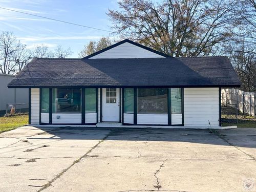 309 W Us Highway 82, New Boston, TX, 75570-2529 | Card Image