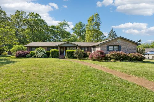 205 Houghton Dr, Winchester, TN, 37398-2260 | Card Image