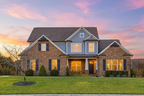 8083 Transom Cir, Ooltewah, TN, 37363-9564 | Card Image