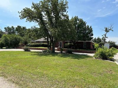 1717 Sandpiper Drive, House other with 4 bedrooms, 2 bathrooms and null parking in Clyde TX | Image 2