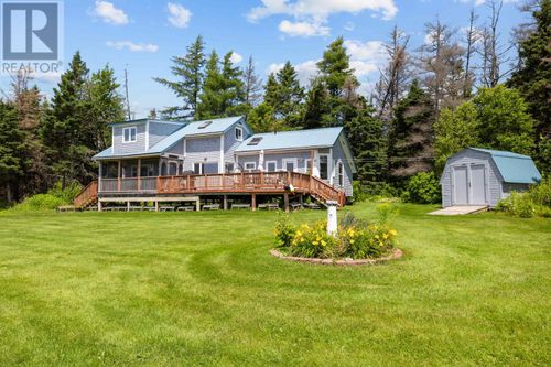 294 Bruce Point Rd, House with 3 bedrooms, 2 bathrooms and null parking in Cardigan PE | Card Image