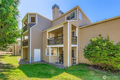 unit-305j-5300 Harbour Pointe Blvd, Mukilteo, WA, 98275-5115 | Card Image