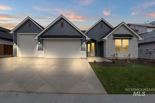 1176 W Eiger Dr, Nampa, ID, 83686-6928 | Card Image